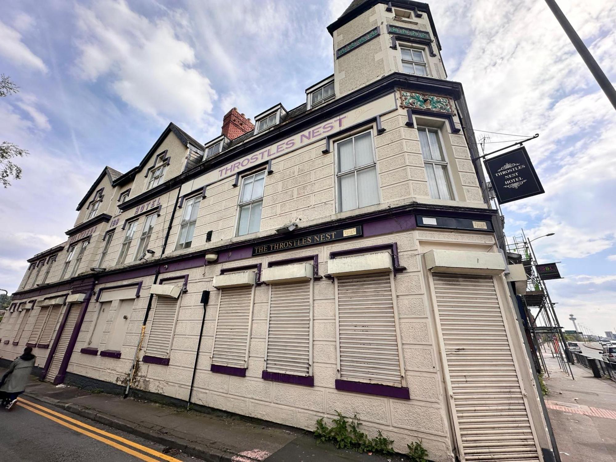 Throstles Nest Hotel Liverpool Exteriör bild